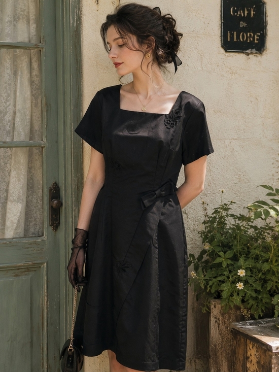 Vintage Dresses & Skirts - Town Modes Vintage 100% Silk Black Embroidered Sheath Dress Size 8 NWT 80's